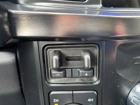 New 2026 Ford F250 Lariat w/ FX4 Off-Road Package image 33