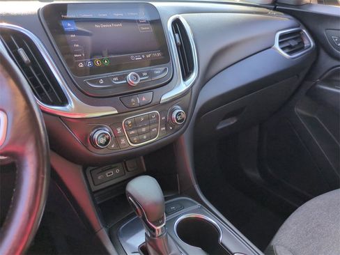 Used 2022 Chevrolet Equinox LT image 13