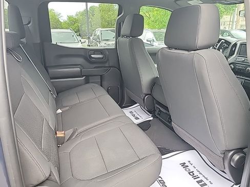 Certified 2022 Chevrolet Silverado 1500 Custom w/ Safety Confidence Package image 17