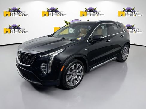 Used 2019 Cadillac XT4 Premium Luxury image 1