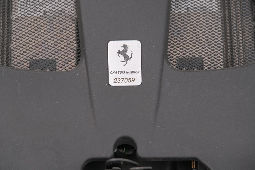 Used 2018 Ferrari 812 Superfast RWD image 45