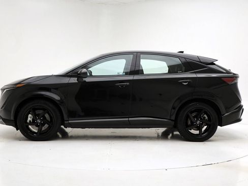 Used 2024 Nissan Ariya AWD image 6