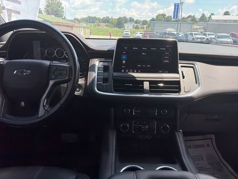 Used 2021 Chevrolet Tahoe RST AWD/4WD image 17