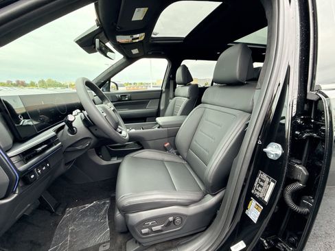 New 2026 Hyundai Santa Fe Calligraphy image 13