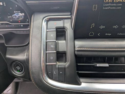 Used 2022 GMC Yukon XL AT4 AWD/4WD image 14