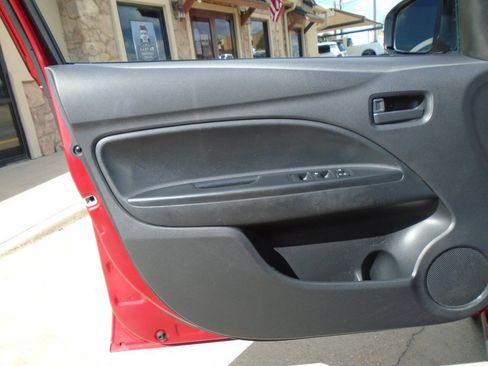 Used 2024 Mitsubishi Mirage ES FWD image 28