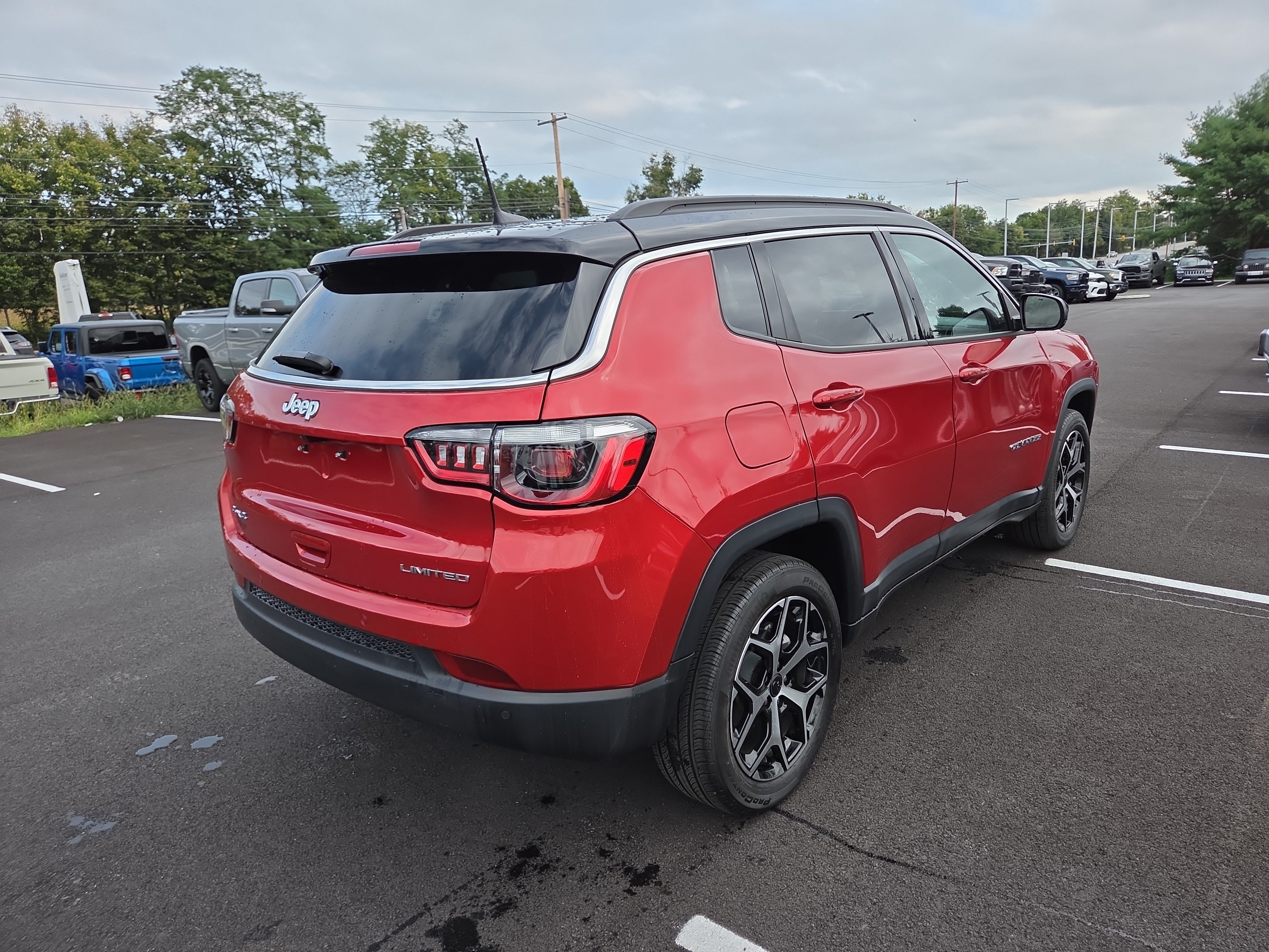 New 2026 Jeep Compass Limited AWD/4WD image 16