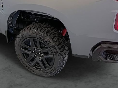 New 2026 Chevrolet Silverado 1500 LT Trail Boss w/ Convenience Package II AWD/4WD image 9