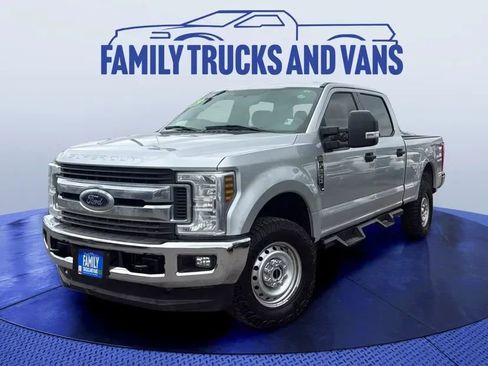 Used 2019 Ford F250 XLT w/ XLT Value Package AWD/4WD image 1
