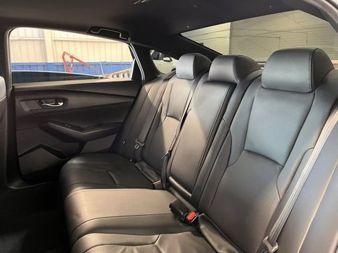 Used 2024 Honda Accord Sport image 17
