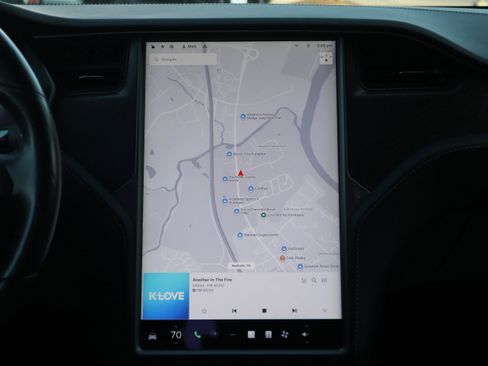 Used 2018 Tesla Model X P100D image 13