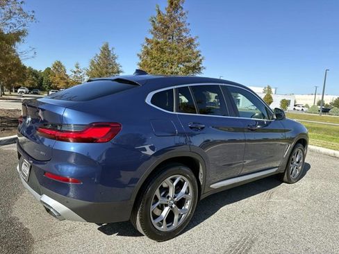 Used 2025 BMW X4 xDrive30i image 3
