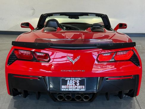 Used 2014 Chevrolet Corvette Stingray Convertible RWD image 16