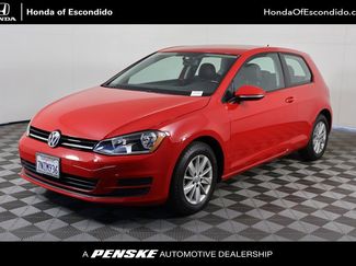Used 2015 Volkswagen Golf S image 1