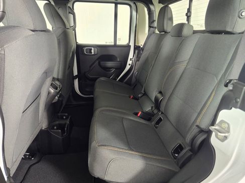 New 2026 Jeep Gladiator Sport image 29