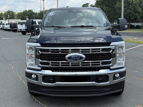 New 2025 Ford F350 XLT image 9