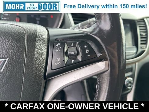 Used 2019 Chevrolet Trax LT w/ LT Convenience Package image 14