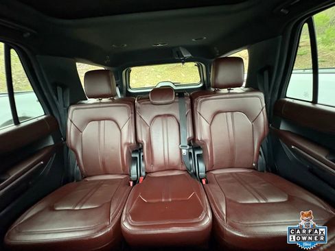 Certified 2024 Ford Expedition Limited image 6