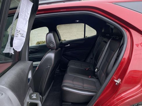 Certified 2023 Chevrolet Equinox RS image 16