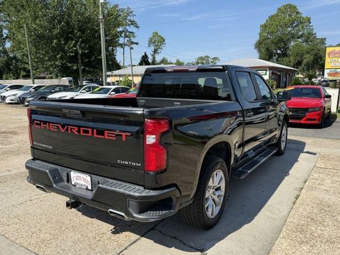 Used 2019 Chevrolet Silverado 1500 Custom w/ Custom Value Package RWD image 5