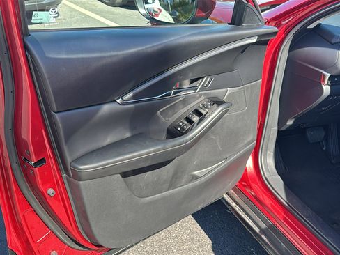 Certified 2025 MAZDA CX-30 AWD 2.5 S w/ Preferred Package image 10