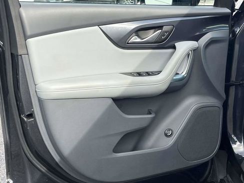 Used 2022 Chevrolet Blazer LT image 14