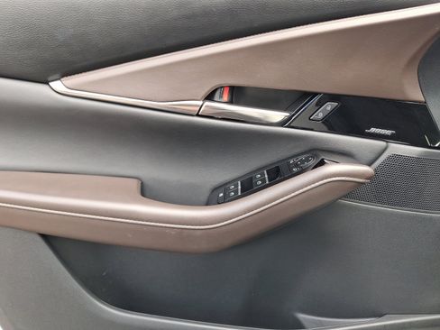 Certified 2025 MAZDA CX-30 2.5 Turbo w/ Premium Package image 13