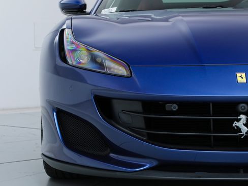 Certified 2019 Ferrari Portofino image 22