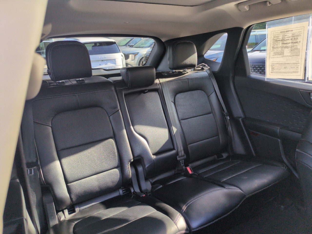 Used 2020 Ford Escape Titanium w/ Titanium Premium Package 2.0 AWD/4WD image 27