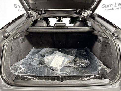 New 2026 BMW X6 xDrive40i w/ Climate Comfort Package image 28