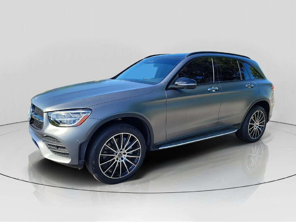 Used 2022 Mercedes-Benz GLC 300 image 3