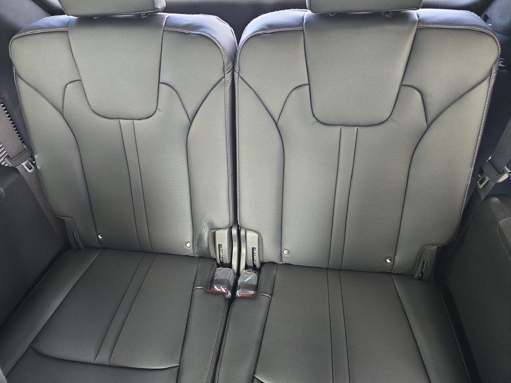 New 2026 Kia Sorento SX Prestige AWD/4WD image 17