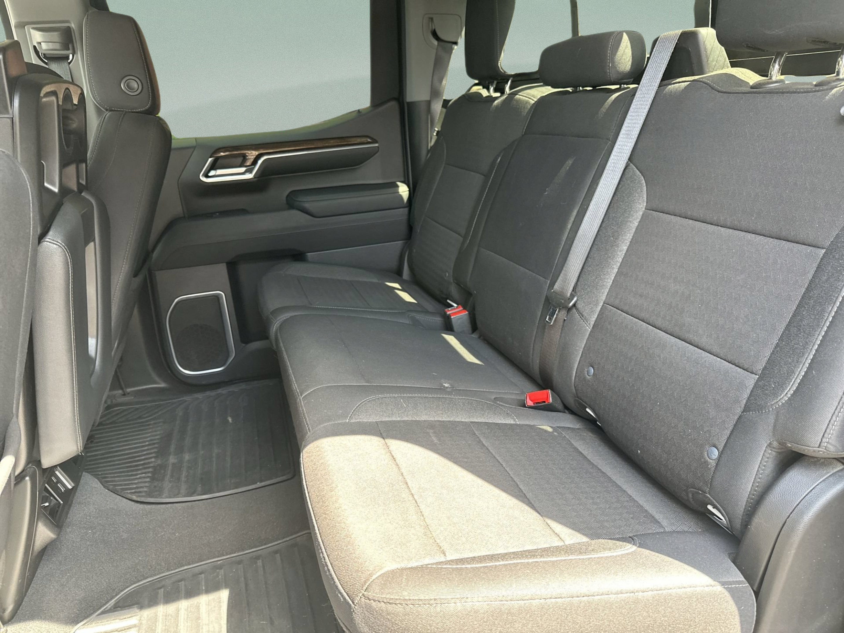 Used 2024 GMC Sierra 1500 SLE w/ Preferred Package AWD/4WD image 22