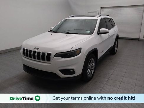 Used 2019 Jeep Cherokee Latitude Plus w/ Comfort/Convenience Group FWD image 1
