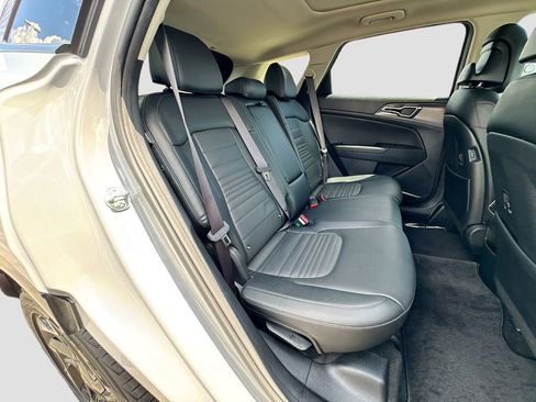 Used 2024 Kia Sportage SX FWD image 32