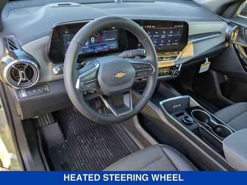 New 2026 Chevrolet Equinox LT w/ Convenience Package II image 17