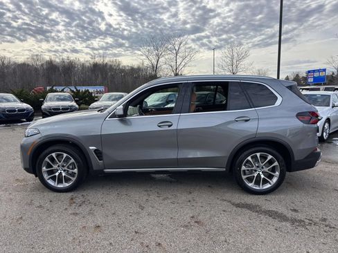 Used 2026 BMW X5 xDrive40i w/ Climate Comfort Package AWD/4WD image 4