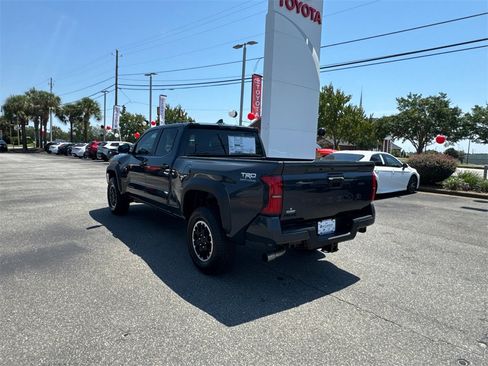 New 2025 Toyota Tacoma TRD Off-Road image 5