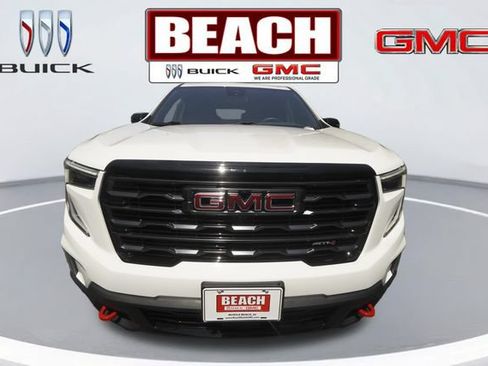 Used 2024 GMC Acadia AT4 w/ Luxury Package AWD/4WD image 8