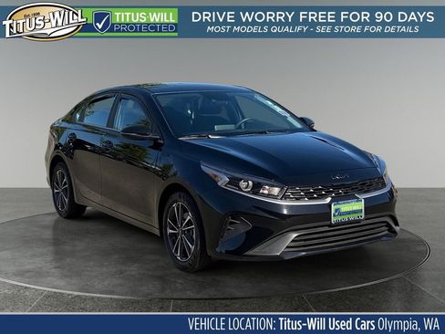 Used 2024 Kia Forte LXS w/ LXS Technology Package FWD image 1