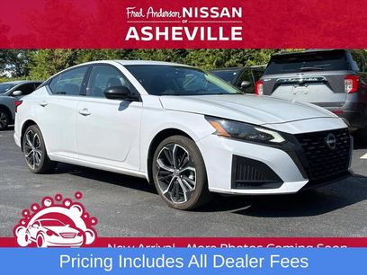 Used 2024 Nissan Altima 2.5 SR w/ SR Premium Package