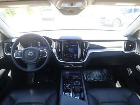 Used 2024 Volvo S60 B5 Core AWD/4WD image 11