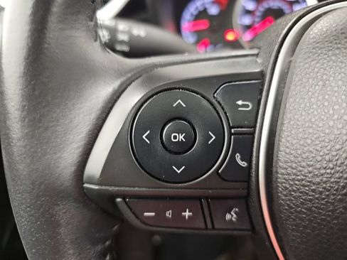 Used 2021 Toyota Corolla SE w/ SE Premium Package FWD image 19