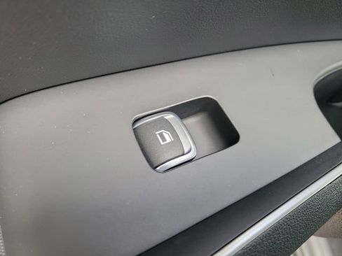 New 2026 Kia Sorento S image 14