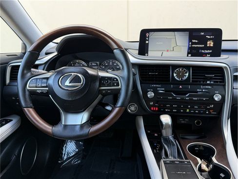 Used 2020 Lexus RX 350 AWD w/ Premium Package image 15