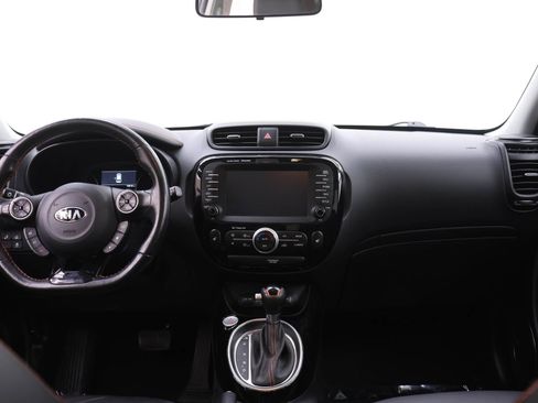 Used 2017 Kia Soul ! w/ Tech Package image 5