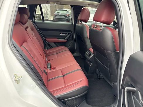 Used 2025 MAZDA CX-50 AWD 2.5 Hybrid w/ Premium Pkg image 11