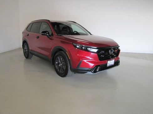 Certified 2026 Honda CR-V TrailSport image 3