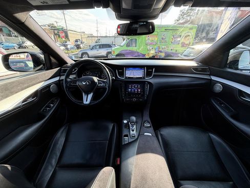 Used 2019 INFINITI QX50 Essential w/ Sensory Package AWD/4WD image 37