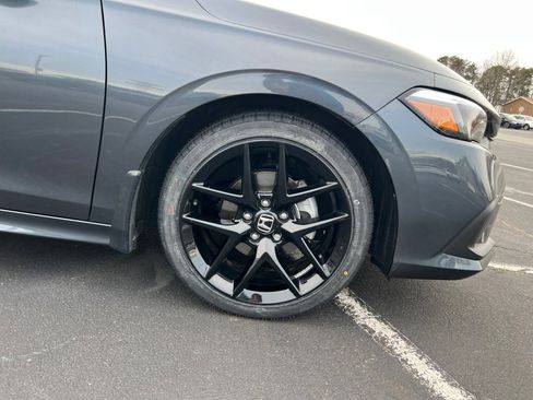 Used 2024 Honda Civic Sport image 25